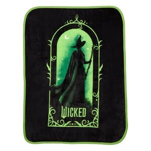 Wicked elphaba Blanket 40 x 50 new